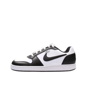 nike men lace up basketball shoe